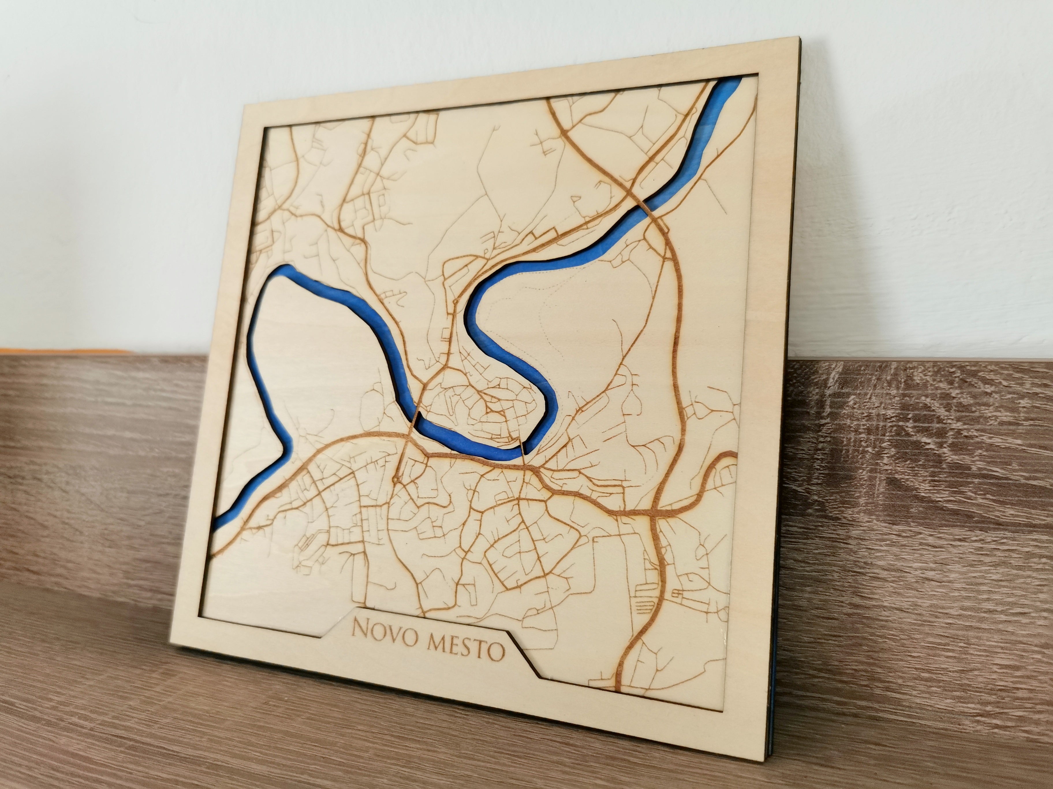 Gravirani zemljevid Novega mesta